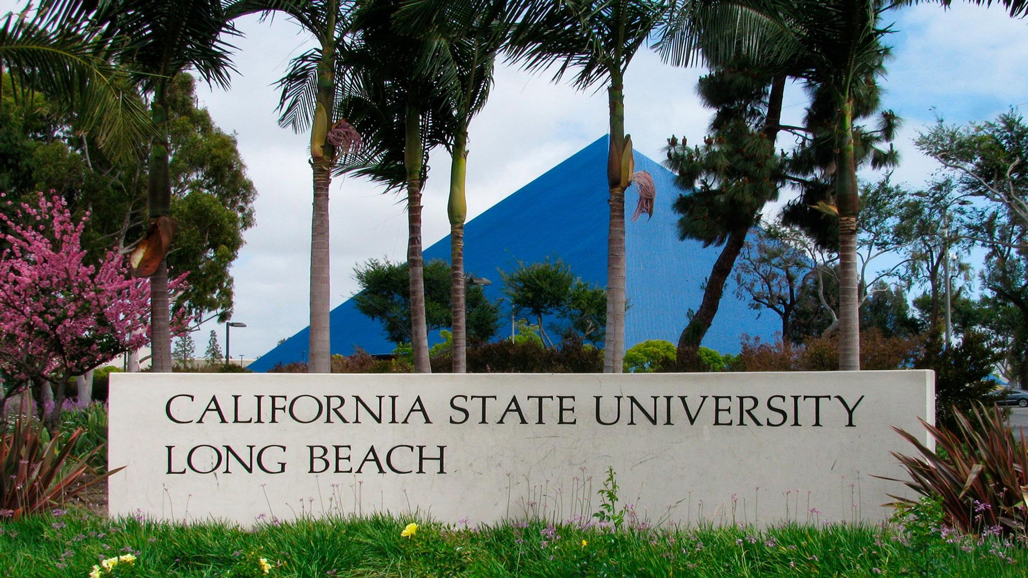 college 1546 26 11 03 hero california state university long beach sign california state university long beach 1