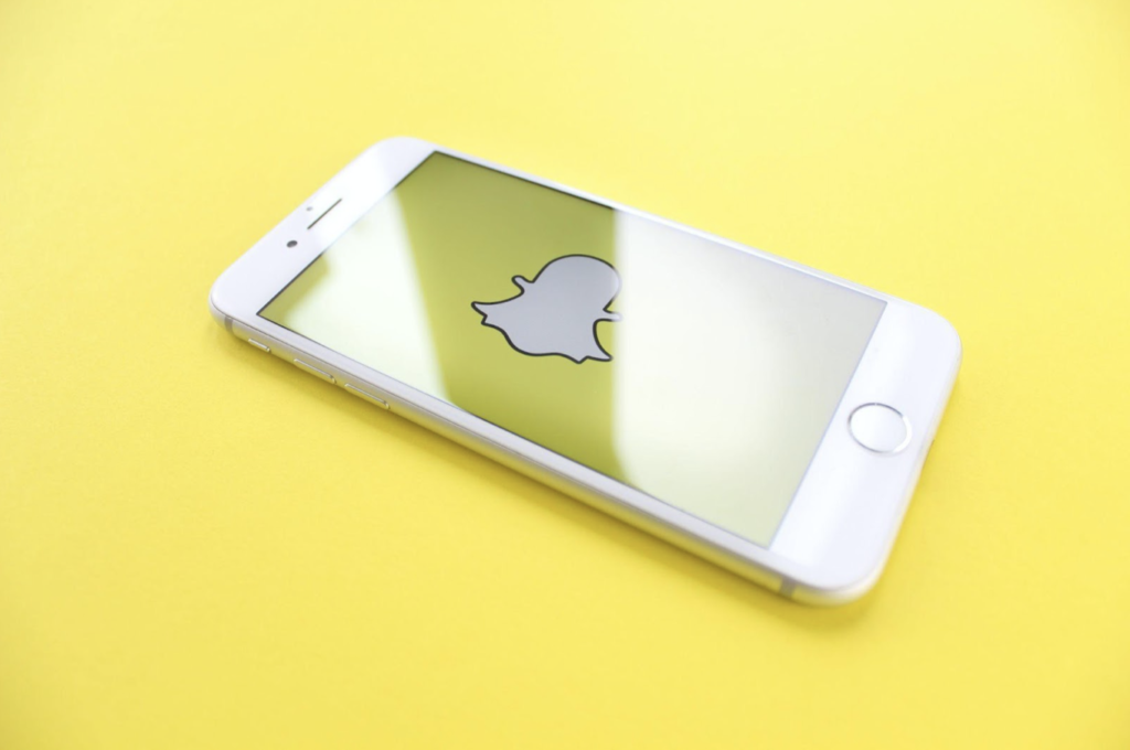 snapchat app on mobile