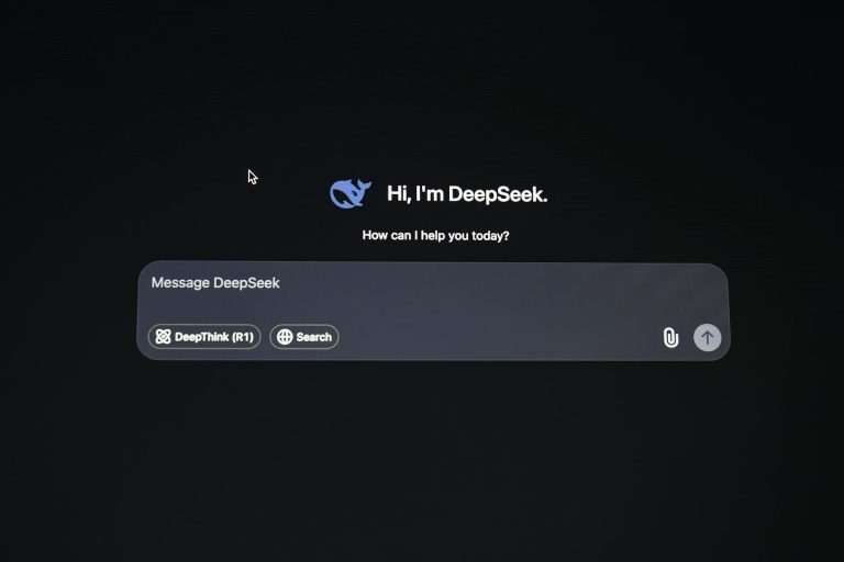 YouTube Tests AI Search with Conversational Twist