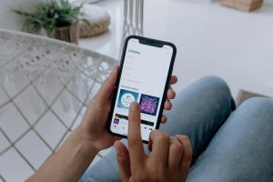 iOS 27 May Embrace Google Cast in EU