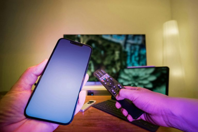 Lepro STV1: Affordable Backlighting for Apple TV