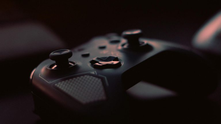 Microsoft Adds Goal Post Xbox Thumbstick Topper