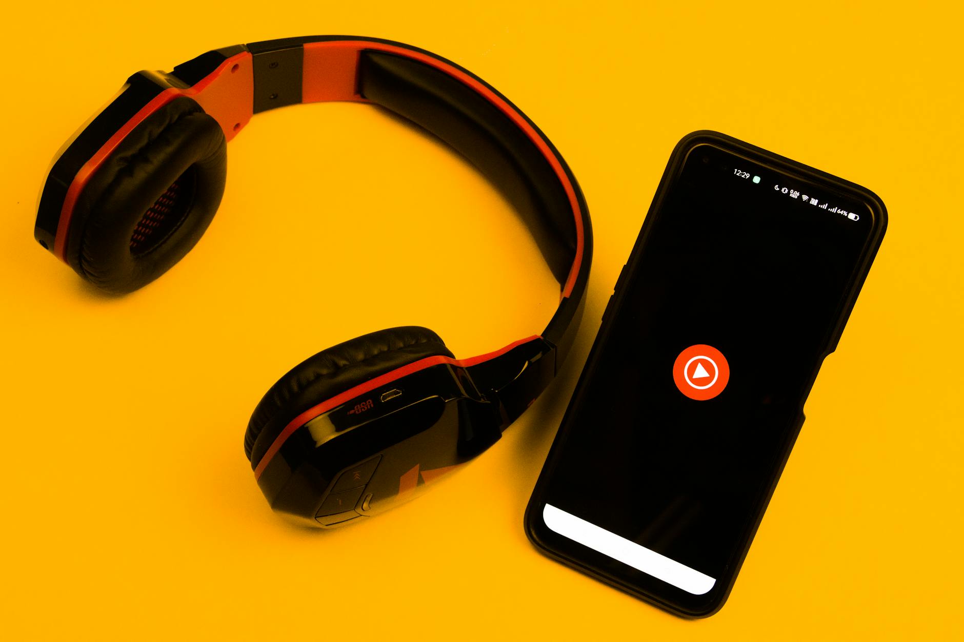 Spotify Adds Narrated Articles to Audiobook Library