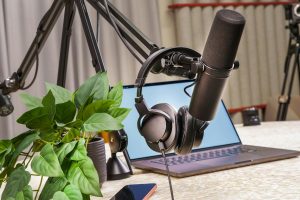 Spotify Embraces Apple’s Video Podcast Tech