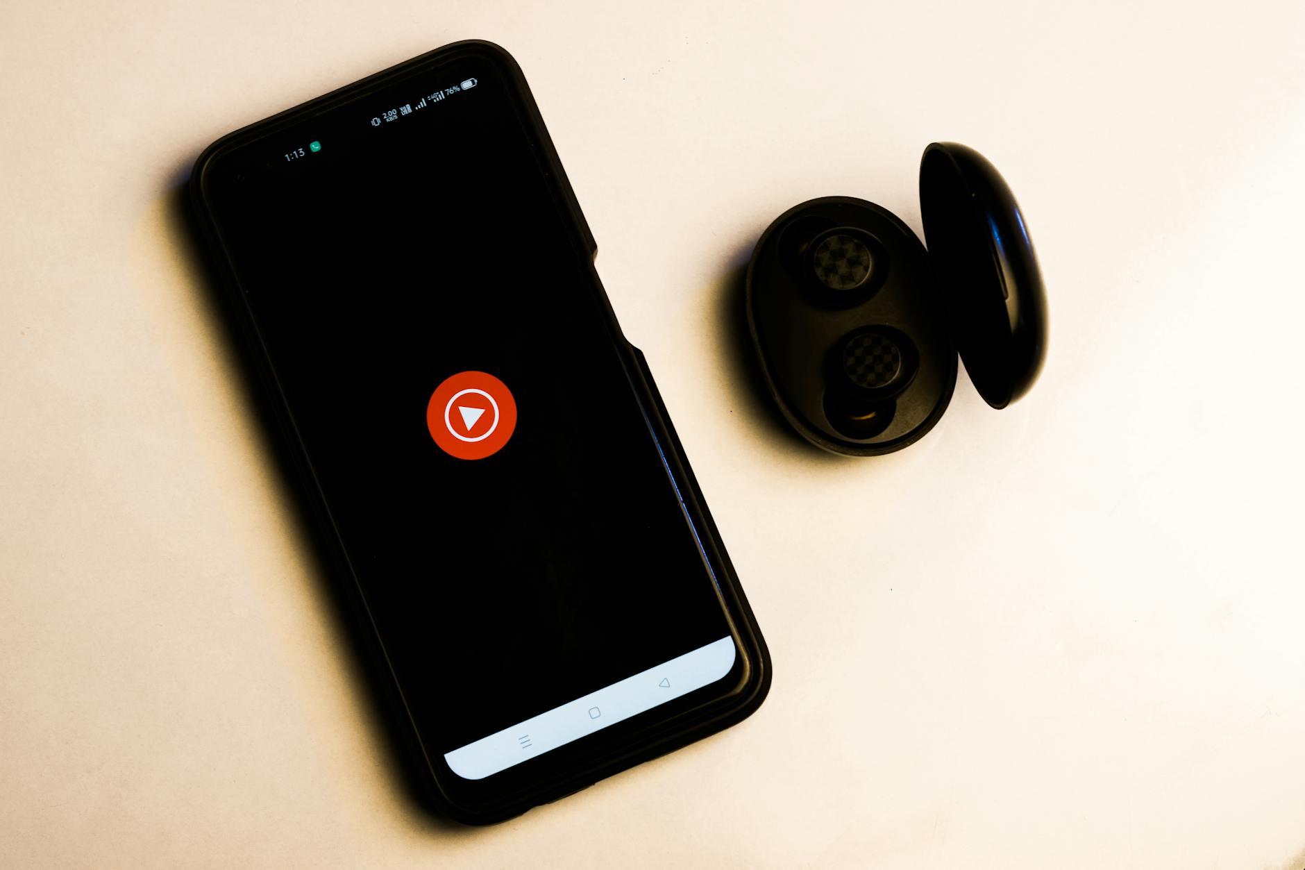 Spotify Embraces Apple’s Video Streaming Tech