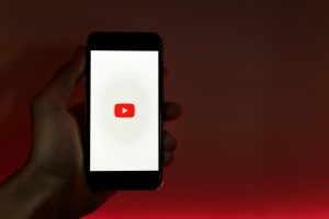 YouTube’s AI Playlist Feature Makes Life Easier