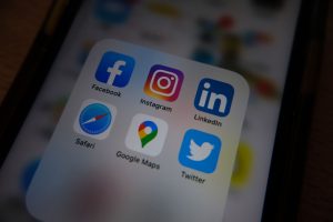 Instagram Now Lets You Customize Your Feed