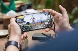 Roblox Expands Age-Based Accounts Worldwide