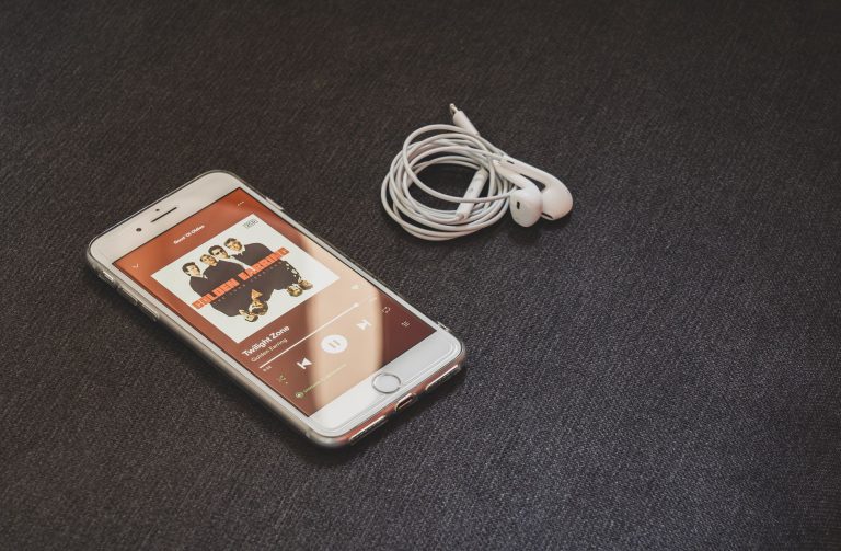 Spotify iPhone App Icon Reverts After User Feedback