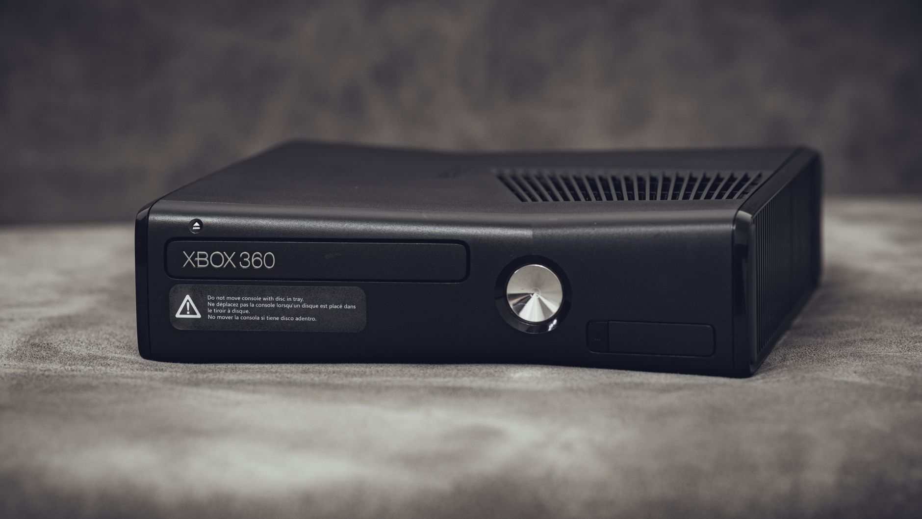 Why Now Isn’t the Time to Buy an Xbox Console