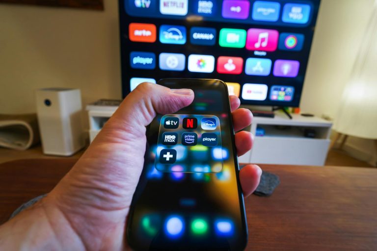 Zoë Kravitz Stars in New Apple TV Movie