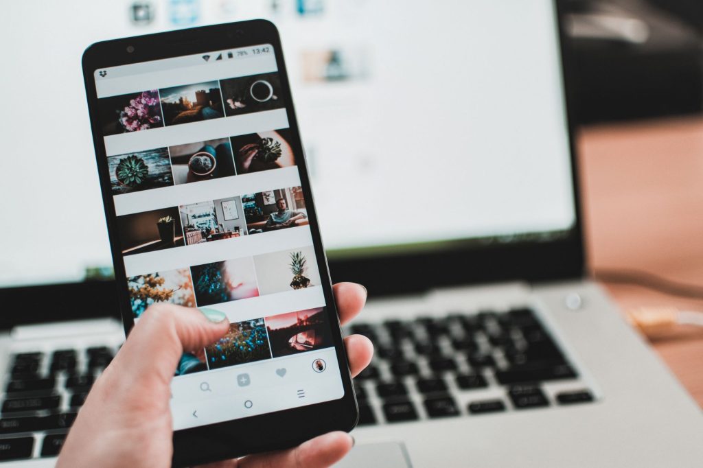 EU Warns Meta: Fix Addictive Instagram Features