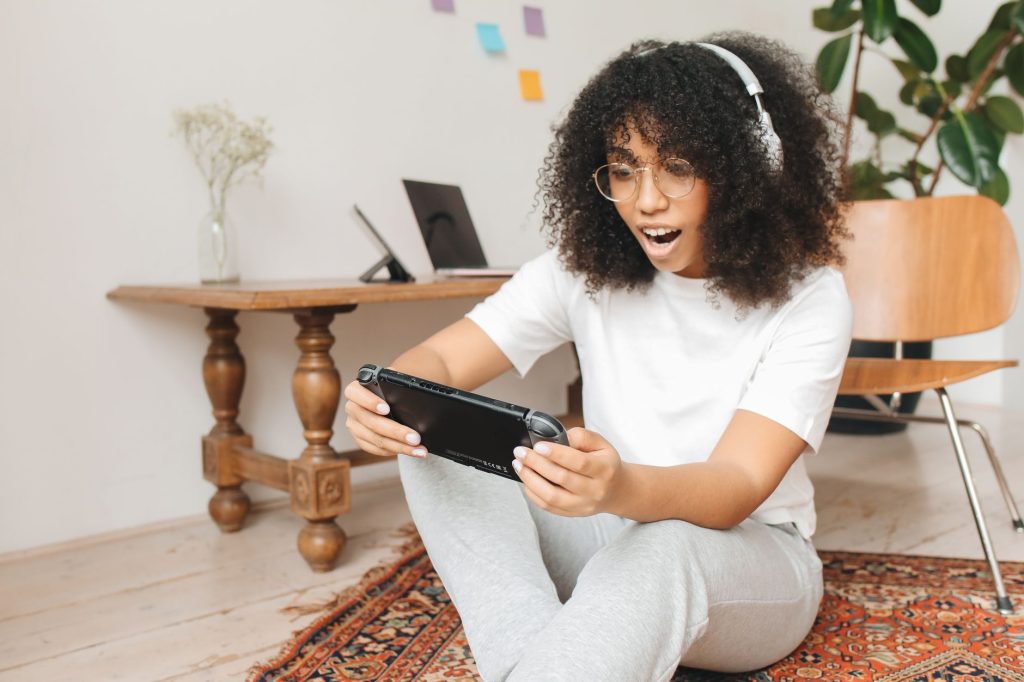 Nintendo Mulls Over Switch 2 OLED Despite Cost Concerns