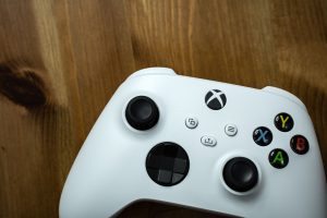 Score Limited Xbox Elite Controllers at Best Buy